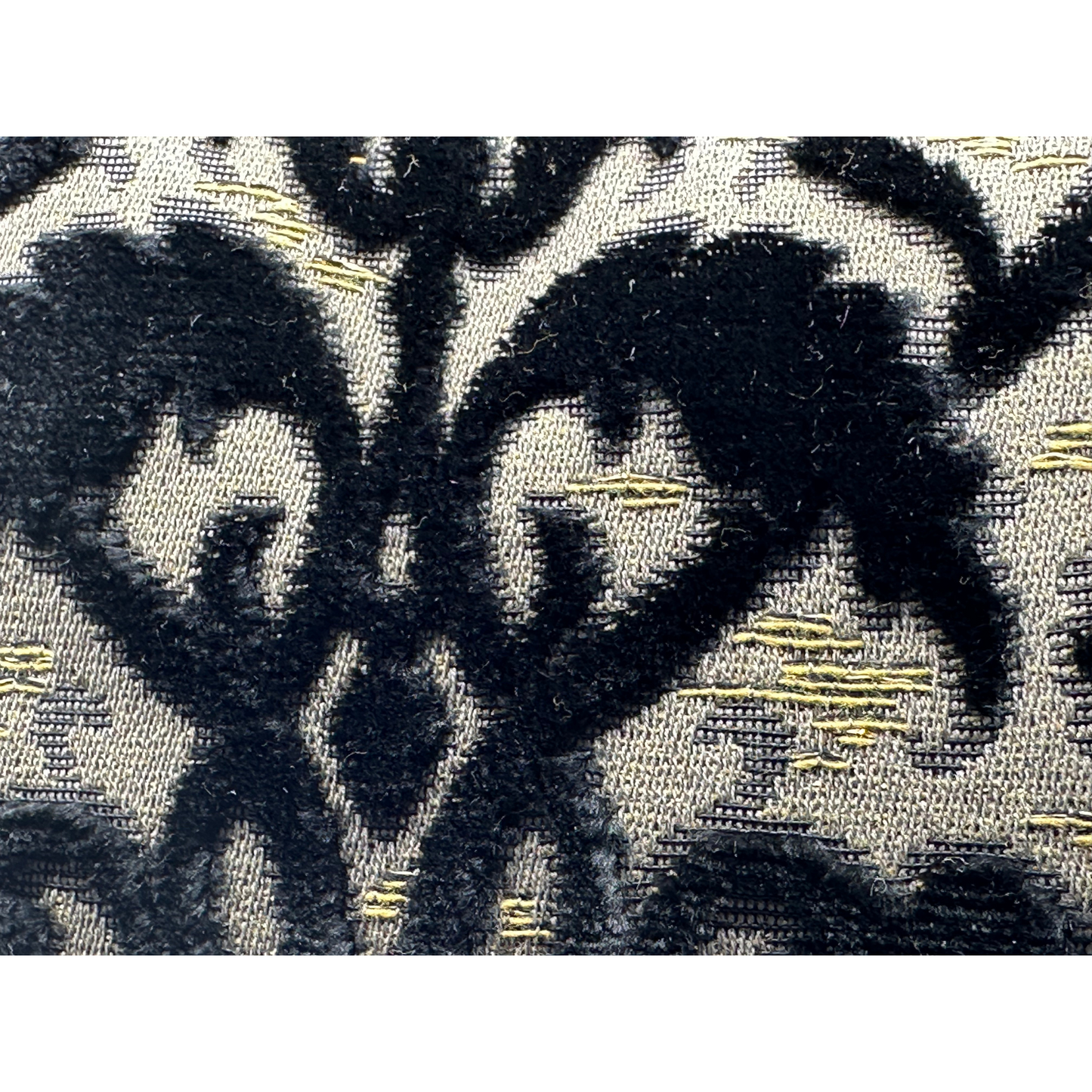 Luna Crescent Black Rinascimento